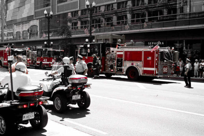 COVID-19 Vaccine Mandate Met With Defiance by Chicago Employees COVID-19