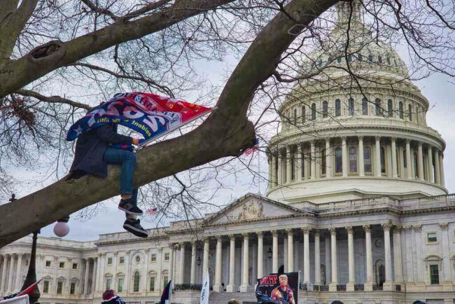 Thomas Scandal May Reveal Greater US Government Involvement in Jan 6 Thomas