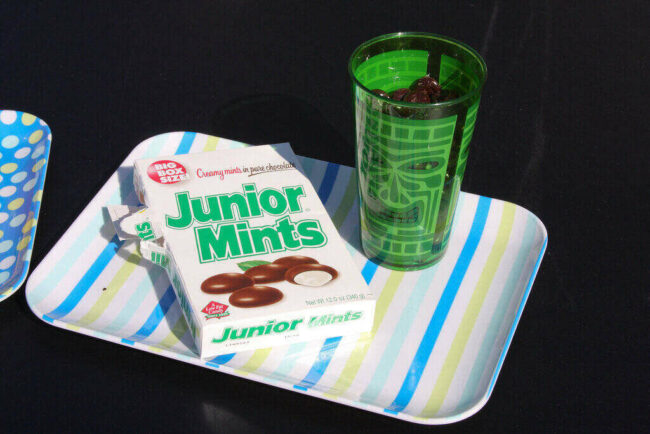 'Seinfeld' Food Truck Makes Its Way to Chicago Seinfeld