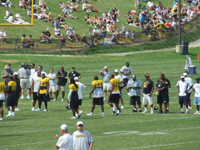 Steelers Quarterback Dwayne Haskins Dead at 24 Steelers