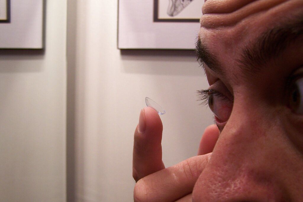 Contact lens