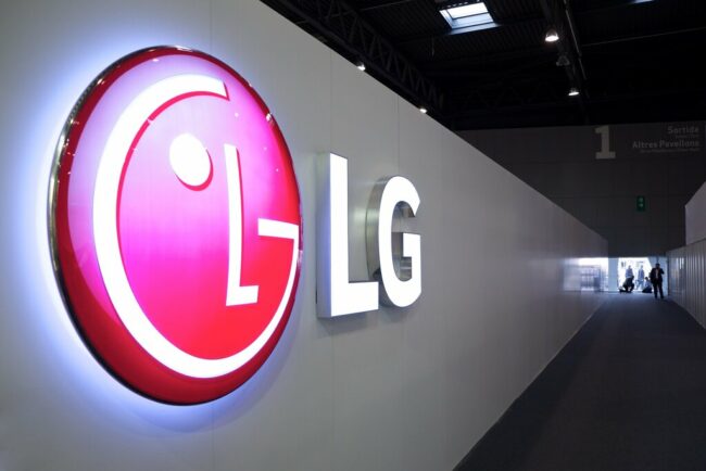 LG's New Fridge Includes LED Changing Doors and Speakers LG
