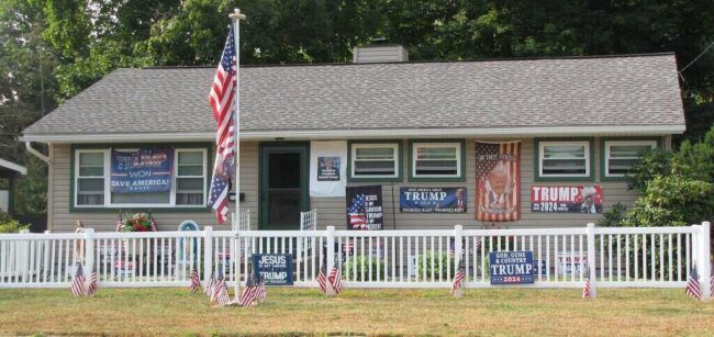 Republicans! What Would It Be Like if Your Entire Existence Was a Complete Lie? Republican